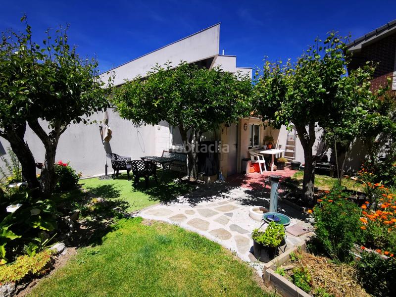 Foto 4c143335-78e1-4aa2-a62e-deb90a431603. Chalet con riscaldamento parcheggio in La Vega Arroyo de la Encomienda