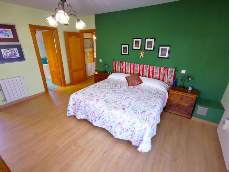 Foto 61b45ef0-c929-4616-80f3-c07aa4d428c4. Chalet con riscaldamento parcheggio in La Vega Arroyo de la Encomienda