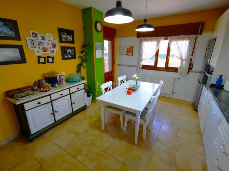 Foto 6a5a07db-a753-40a2-ae0f-479c9292b983. Chalet con riscaldamento parcheggio in La Vega Arroyo de la Encomienda