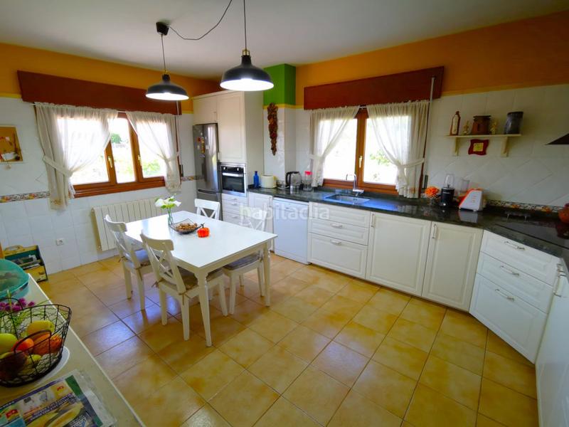 Foto 8465849f-c084-409a-b0ce-120a49872bdf. Chalet con riscaldamento parcheggio in La Vega Arroyo de la Encomienda