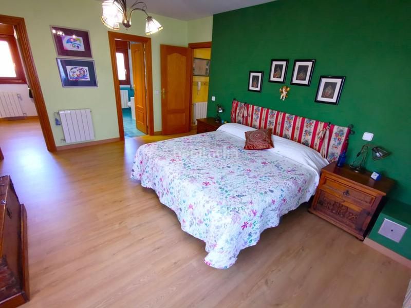 Foto dcd85c38-a8e7-44f4-9778-9550c2058925. Chalet con riscaldamento parcheggio in La Vega Arroyo de la Encomienda