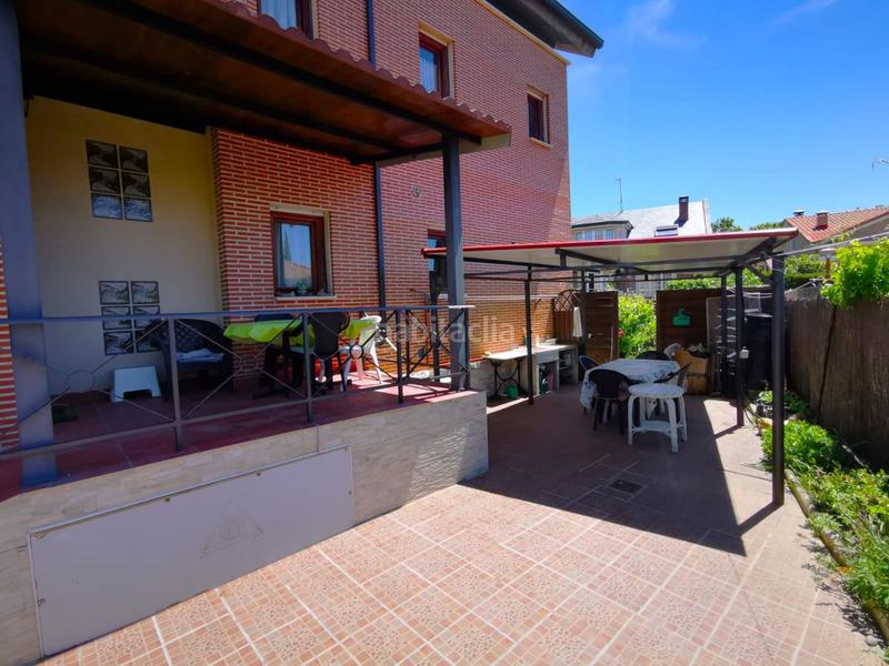 Foto e47658a7-9899-4188-afc1-c15394b98b83. Chalet con riscaldamento parcheggio in La Vega Arroyo de la Encomienda