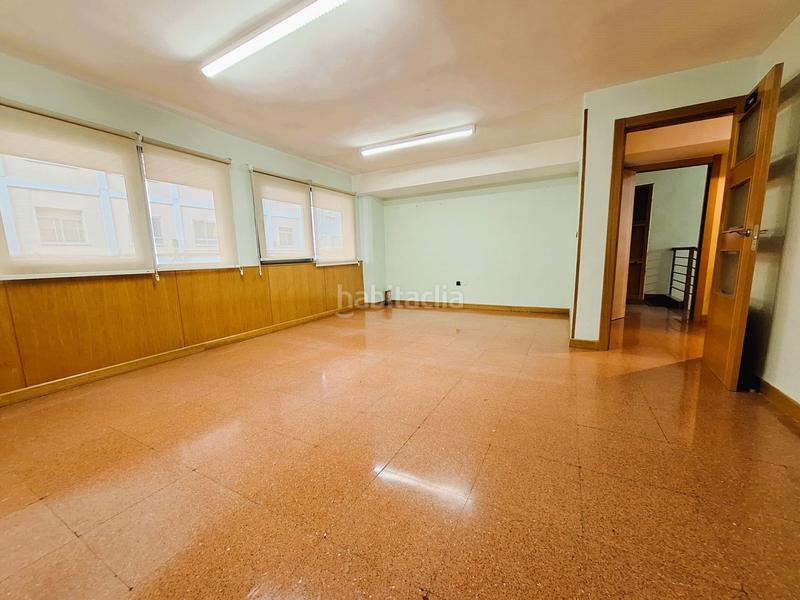 Foto 11c21a15-ac67-45ce-acaf-98f3c047f8ae. Lloguer local comercial a Circular Valladolid