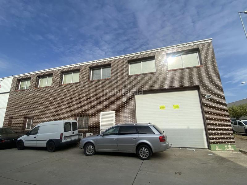 Foto 6de4f3f3-4755-4b2f-b6c5-ae3d3aeed16d. Bâtiment à usage industriel dans madroño 1 dans Cistérniga