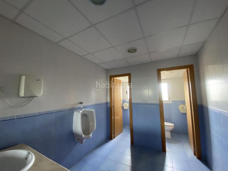 Foto b64a81a0-7a01-4011-a17c-b24e02727023. Bâtiment à usage industriel dans madroño 1 dans Cistérniga