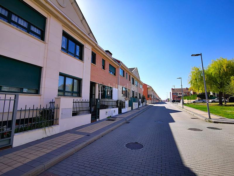 Foto 57faa323-4678-41b9-b180-051e1dc62c25. Chalet con riscaldamento parcheggio in La Flecha - Monasterio del Prado Arroyo de la Encomienda