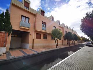 Location Appartement à Ebro 66. Piso en alquiler en la flecha  monasterio del prado, 1 dormitori