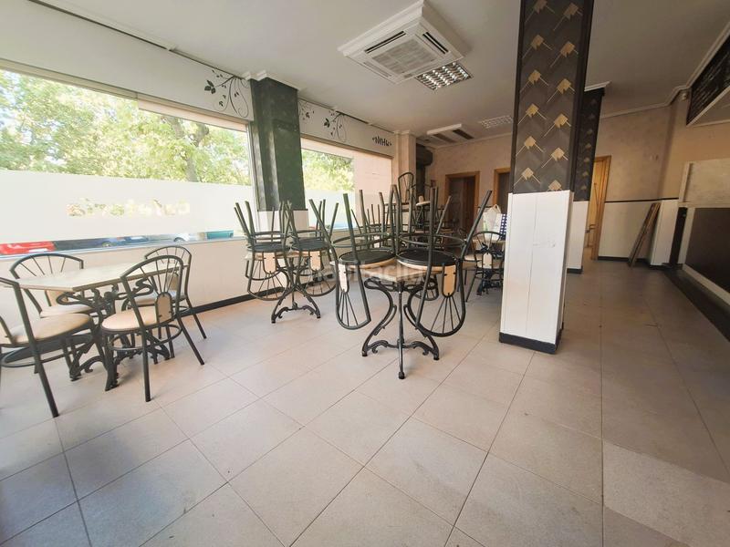 Foto d7334c13-e1d3-4c7e-8d1c-207ccba395ba. Location local commercial dans mirabel 68 dans Rondilla Valladolid