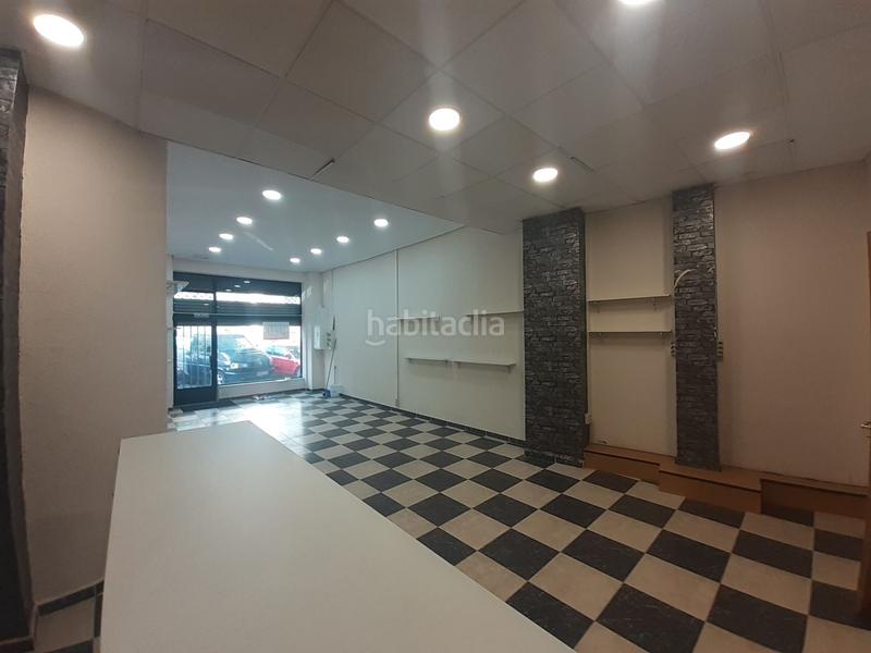 Foto d957cb6b-471f-40b7-a62e-f8f5f989e8f6. Local comercial local com. en venta en Rondilla. en Valladolid