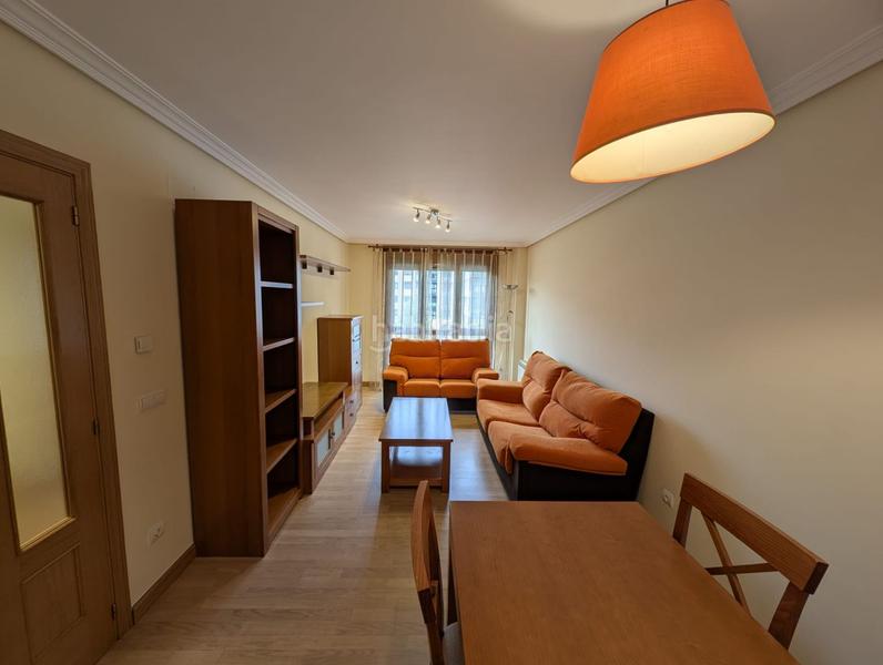 Foto ed948ebf-24b1-466c-9167-f3ed9e412076. Rent flat with heating parking in Villa de Prado Valladolid