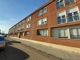 Appartamento in Cabezón de Pisuerga. Piso en venta en pueblo, 3 dormitorios.