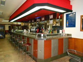 Locale commerciale in Calle Mirabel 5