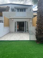 Piano terra in Playa Fañabé Alto. Apartamento reformado con terraza de 40mts