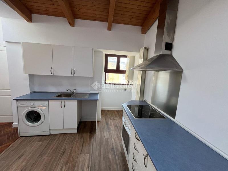 Foto 0911500e-4fb1-4ee6-aebe-9165f3a47f3e. Piso  en venta en Barrio del Ave Zaragoza