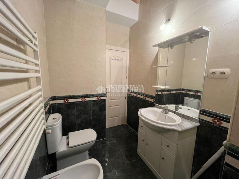 Foto 43aa6a1f-6766-490b-868a-5af48a9611ee. Piso  en venta en Barrio del Ave Zaragoza