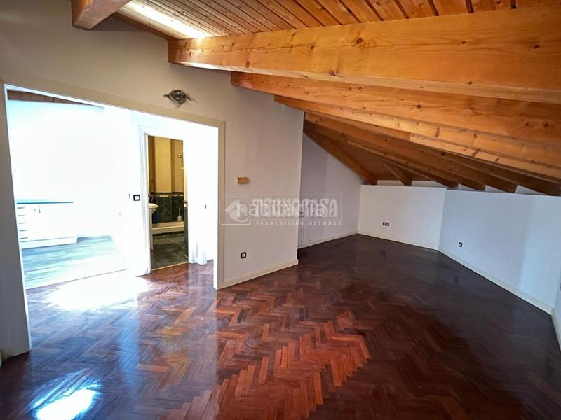 Foto 72178466-c0c3-4ede-bbab-bf31e297b210. Piso  en venta en Barrio del Ave Zaragoza