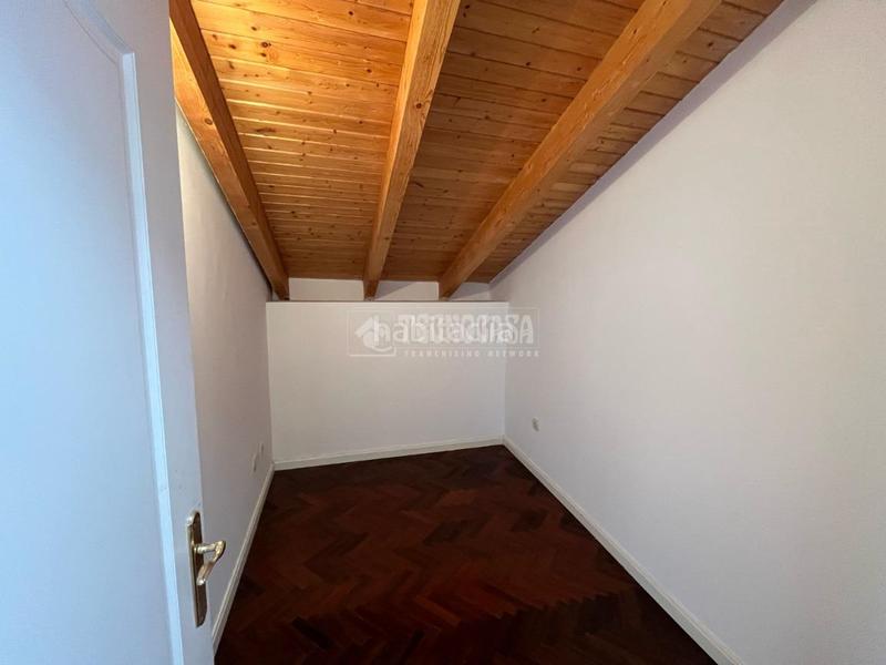 Foto 782edb43-fc91-4a49-bdfb-7e87f829097e. Piso  en venta en Barrio del Ave Zaragoza