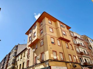 Pis a Las Delicias. Piso en venta en zaragoza