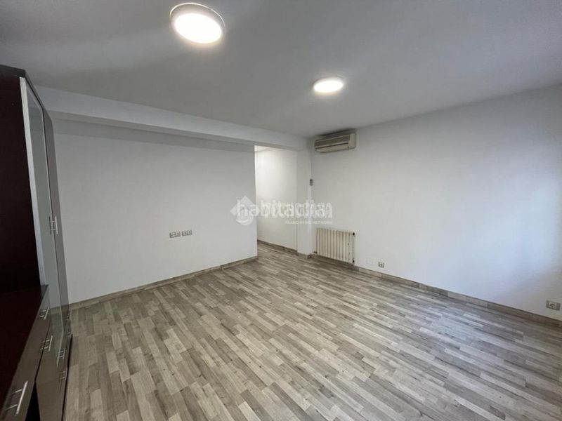 Foto a6b70a3b-15b7-4a57-bd9f-a7435c1844a8. Pis amb calefacció a Barrio del Ave Zaragoza