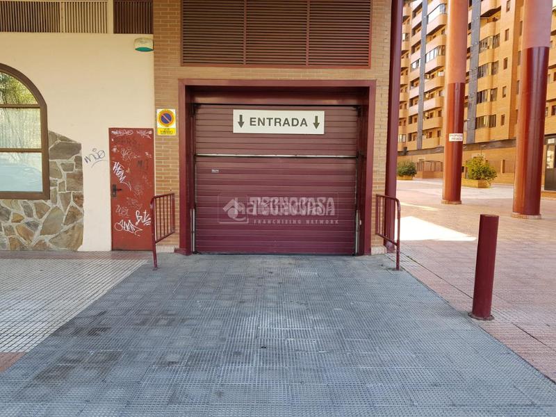 Foto b5be525c-5190-41d8-bbf7-de6ee3b19eb2. Posto auto in Grancasa Zaragoza