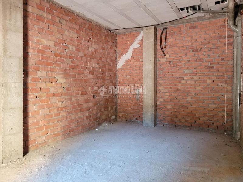 Foto 3c67579d-6353-45fe-9174-4fa93ce35855. Location local commercial dans Grancasa Zaragoza