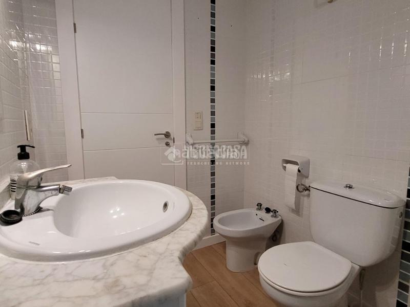 Foto 9c9a7a70-d56d-4e1d-83b9-d37e45b7677c. Appartement avec chauffage parking dans Grancasa Zaragoza