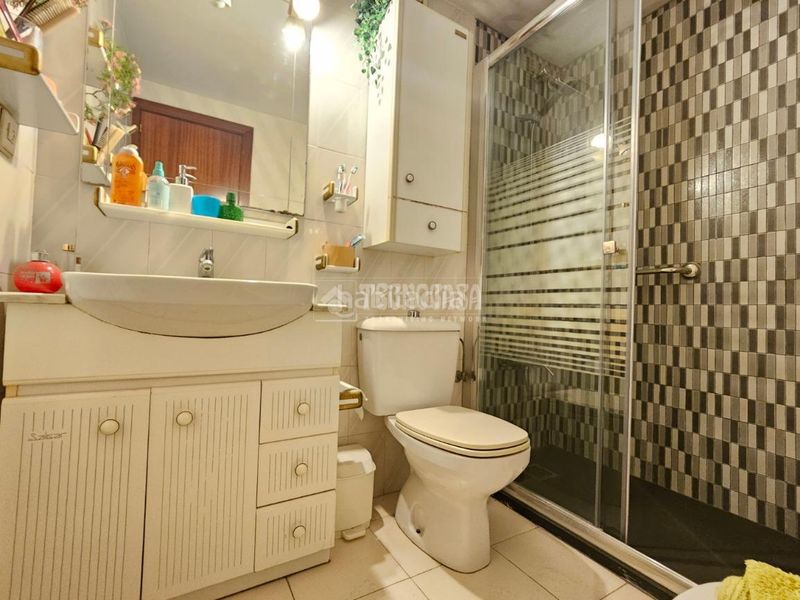 Foto 62b675d4-f706-4c3f-a72b-eb58551d28b2. Dúplex amb calefacció aparcament piscina a Grancasa Zaragoza