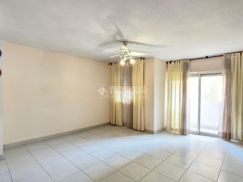 Foto aff45e21-a15f-473c-bf3e-727b7ef9c0c2. Dúplex amb calefacció aparcament piscina a Grancasa Zaragoza