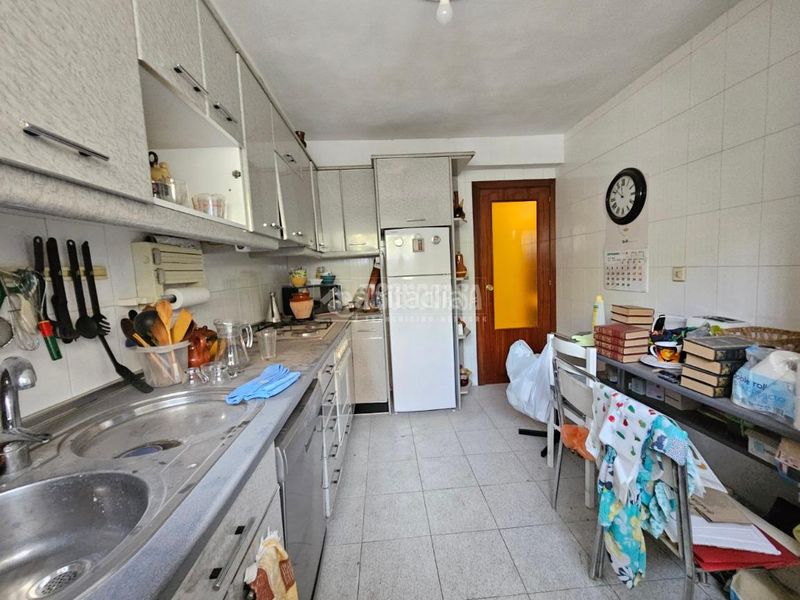 Foto f49eeb19-997a-4064-ab7c-0bd066dc447b. Dúplex amb calefacció aparcament piscina a Grancasa Zaragoza