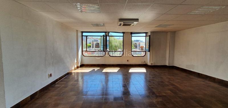 Foto 25ce41d4-4845-432f-8981-1f725e475ed9. Location bureau dans Cuatro Caminos Santander