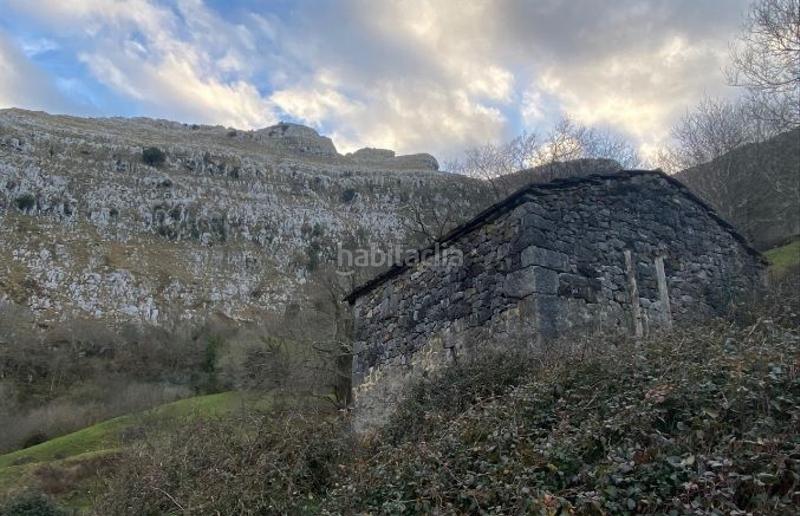 Foto adc906ee-2fb2-4741-b1fd-19ed07b9cf02. Casale in Miera