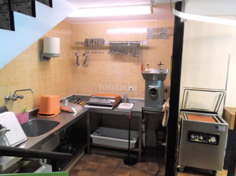 Foto 07fcfd62-af5d-4e43-ab86-698d1c563d1e. Location local commercial dans Los Castros Santander