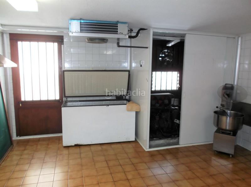 Foto 81b9d150-9dac-4f96-a145-a068cf192d2a. Location local commercial dans Los Castros Santander