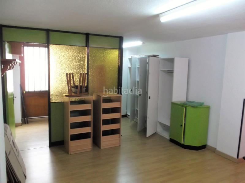 Foto 21e172b9-43df-4bd3-8a4c-401935010b29. Rent business premise in Los Castros Santander