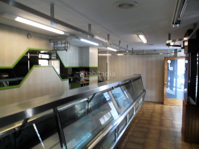 Foto 4444e2ad-e106-4324-aa0b-856b0f688da0. Rent business premise in Los Castros Santander