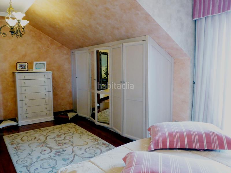 Foto 08e75ece-b5b2-4388-88bc-71a32d75e983. Chalet mit kamin heizung parking in Maliaño Camargo
