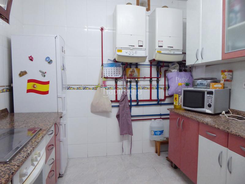 Foto 454c5dff-dec1-40c7-995c-4156d6b42c1e. Chalet mit kamin heizung parking in Maliaño Camargo