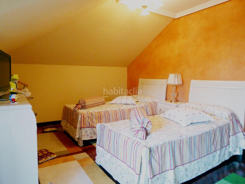 Foto 83b2ecde-e679-4306-8798-f9799245e017. Chalet mit kamin heizung parking in Maliaño Camargo