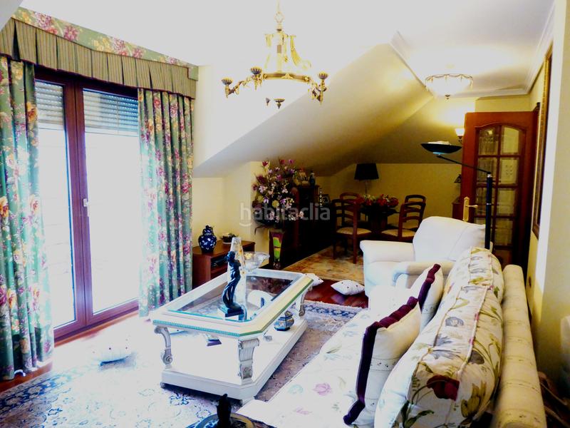 Foto a856decf-75ef-4f47-bdd3-fc24e5f19c31. Chalet mit kamin heizung parking in Maliaño Camargo