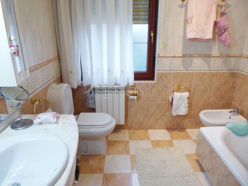 Foto c71b6888-841b-4612-a448-4ce2e3e39514. Chalet mit kamin heizung parking in Maliaño Camargo
