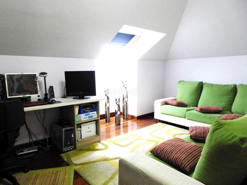 Foto ca76db1f-e474-40d0-8c6f-fd11d4c6086d. Chalet mit kamin heizung parking in Maliaño Camargo