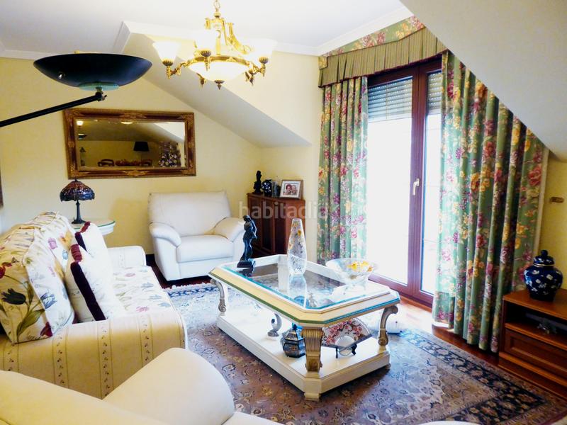 Foto f8f3b019-717a-493a-82ce-89c94e770041. Chalet avec cheminée chauffage parking dans Maliaño Camargo