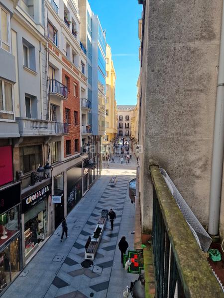 Foto 03289508-e18e-451e-bb49-4185d0980562. Piso espacioso piso en calvo sotelo en Centro - Ayuntamiento Santander