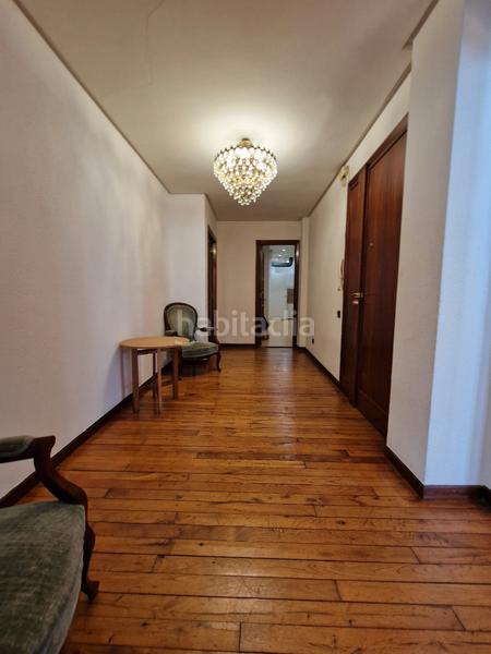 Foto 51859062-5037-4360-bd34-d6ed5054041a. Piso espacioso piso en calvo sotelo en Centro - Ayuntamiento Santander