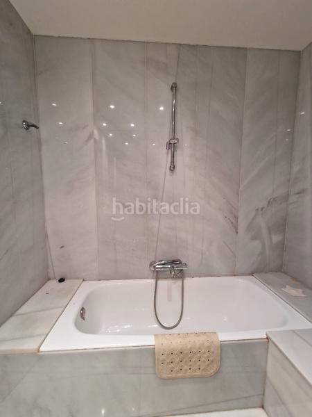 Foto bca4b282-b58b-4fe9-984c-18bd444177e1. Piso espacioso piso en calvo sotelo en Centro - Ayuntamiento Santander