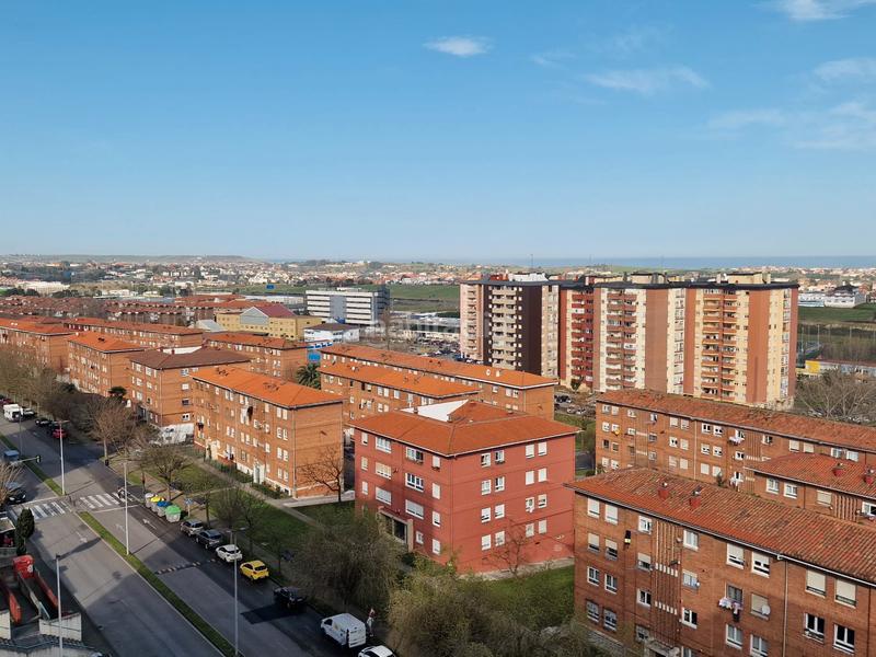 Foto 018fc1e5-ab60-4f79-afd4-2e2f3092b649. Appartement avec chauffage parking dans Alisal - San Román Santander