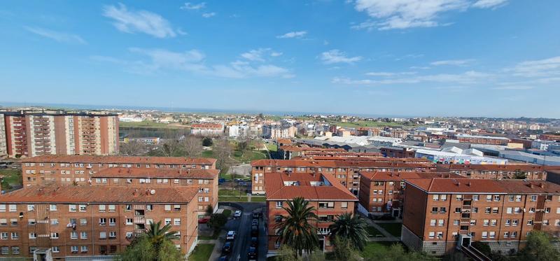 Foto a3d31ec5-3a64-431e-becb-1e7e7233daa5. Appartement avec chauffage parking dans Alisal - San Román Santander