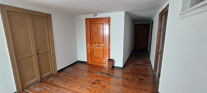 Foto dc5c056d-9904-4c82-a8f6-609da7927baf. Ático en calle isabel la católica 3 ático para reformar en edificio emblemático en pleno centro . en Santander
