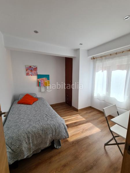 Foto e2a7ecfb-d330-4734-9244-7c37fc8ee835. Pis a calle nicolás salmerón 10 a Castilla - Hermida Santander