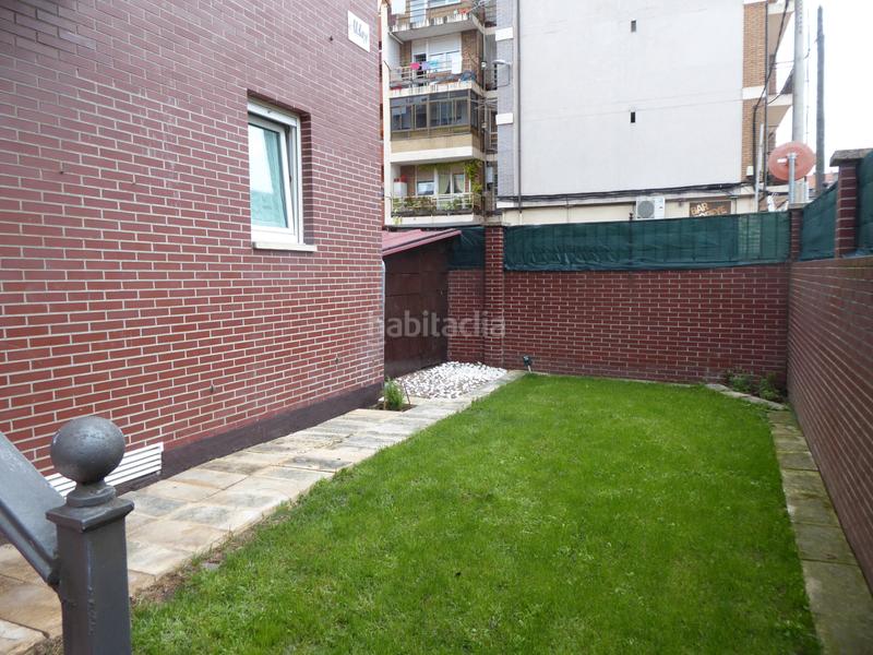 Foto bfc31634-300f-442e-a972-37b2b40e244a. Planta baixa a calle alday 9 a Maliaño Camargo